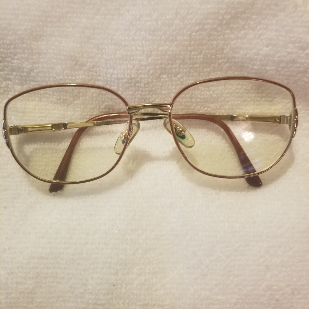 Gucci glasses